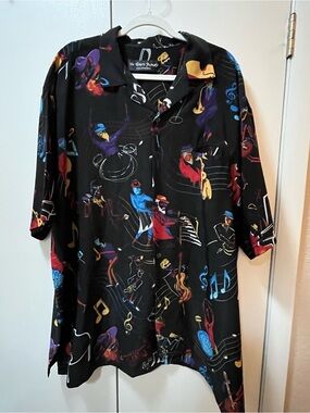 Via Veneto Black Jazz-Print Short-Sleeve Button Down Shirt